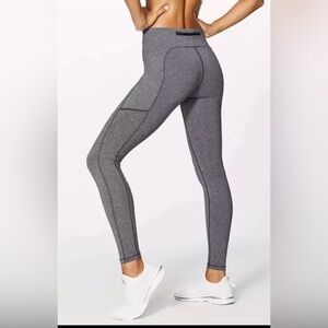 Lululemon Speed Up Tight 28” in Heathered  Gray Luxtreme fabric , size 6